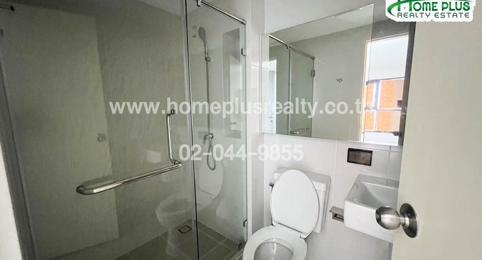 For sale 2 bedrooms condo in Bang Khen, Bangkok