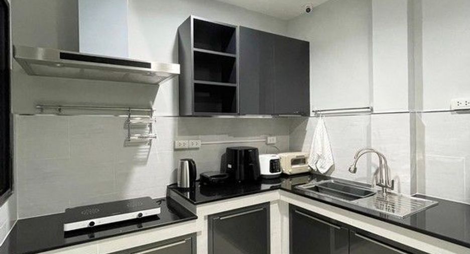 Продажа 4 спальни дом в Сапхан Сунг, Бангкок
