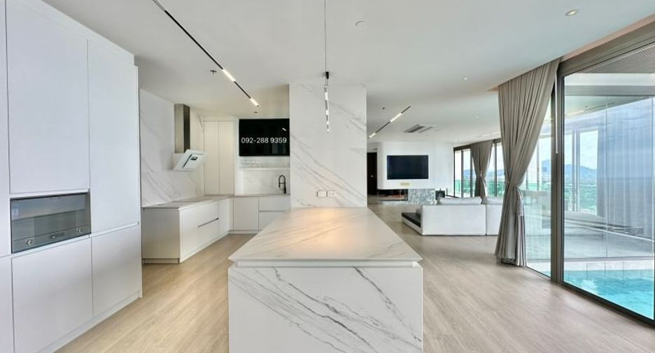 For rent and for sale 2 bedrooms condo 