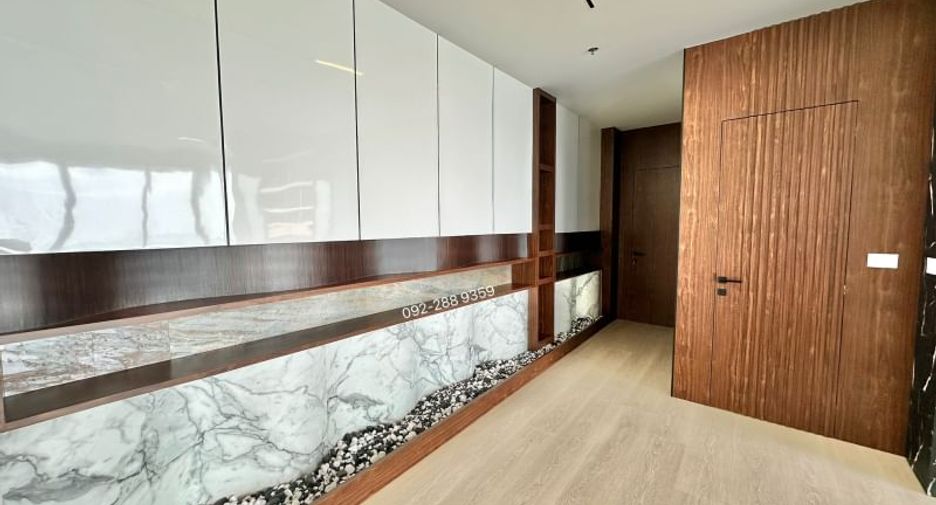 For rent and for sale 2 bedrooms condo 