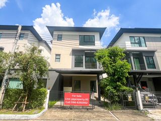 For sale 4 bedrooms house in Prawet, Bangkok