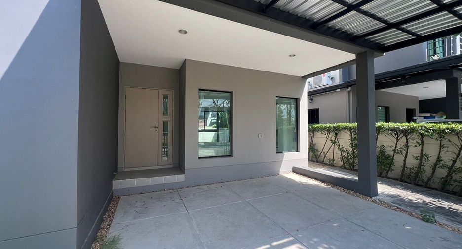 For sale 4 bedrooms house in Prawet, Bangkok