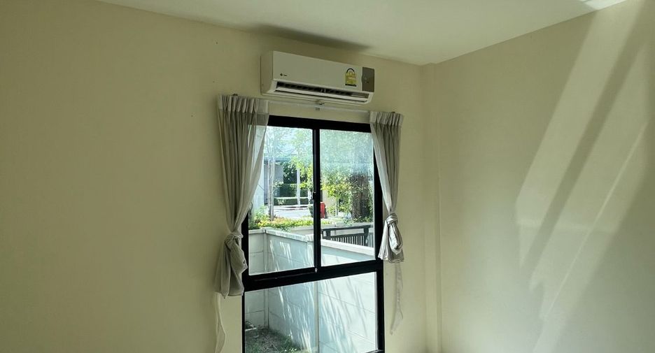 For sale 4 bedrooms house in Prawet, Bangkok
