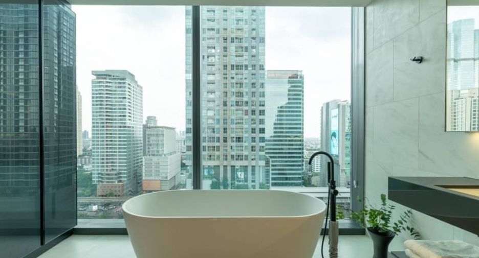 For rent 2 bedrooms condo in Sathon, Bangkok