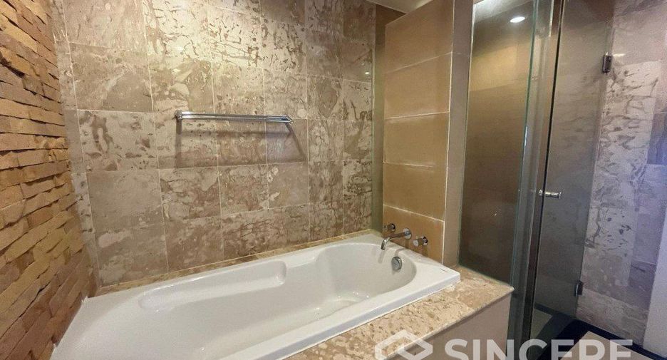 For rent 2 bedrooms condo in Mueang Phuket, Phuket