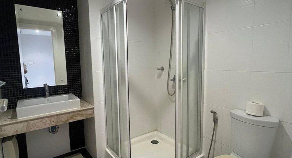 For rent 2 bedrooms condo in Mueang Phuket, Phuket