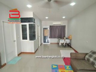 For sale 4 bedrooms townhouse in Sai Mai, Bangkok
