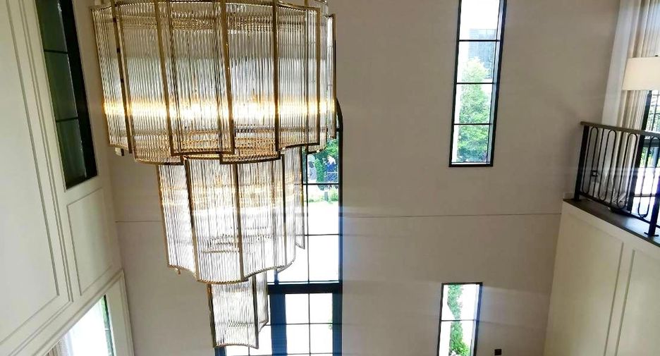 For sale 5 bedrooms house in Bang Phli, Samut Prakan