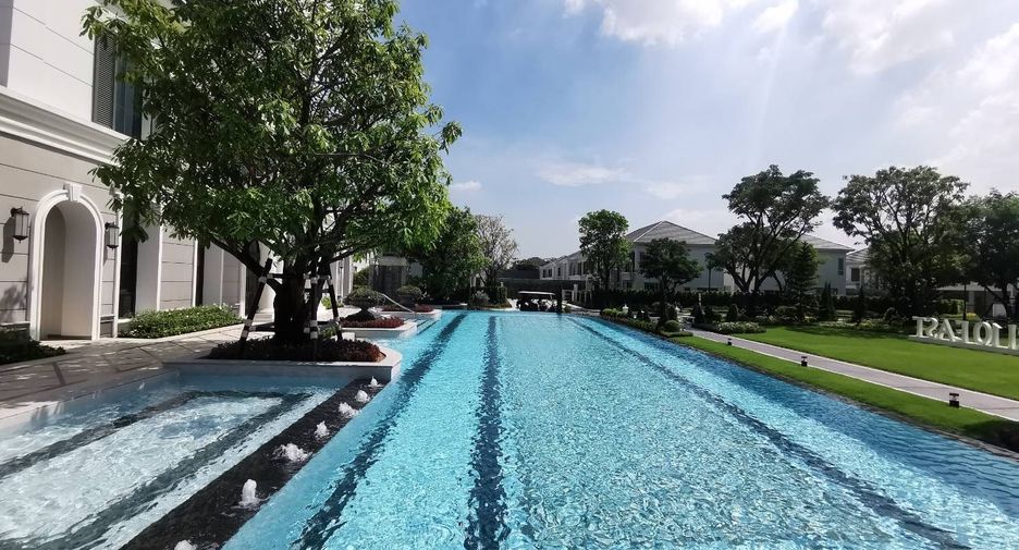 For sale 5 bedrooms house in Bang Phli, Samut Prakan