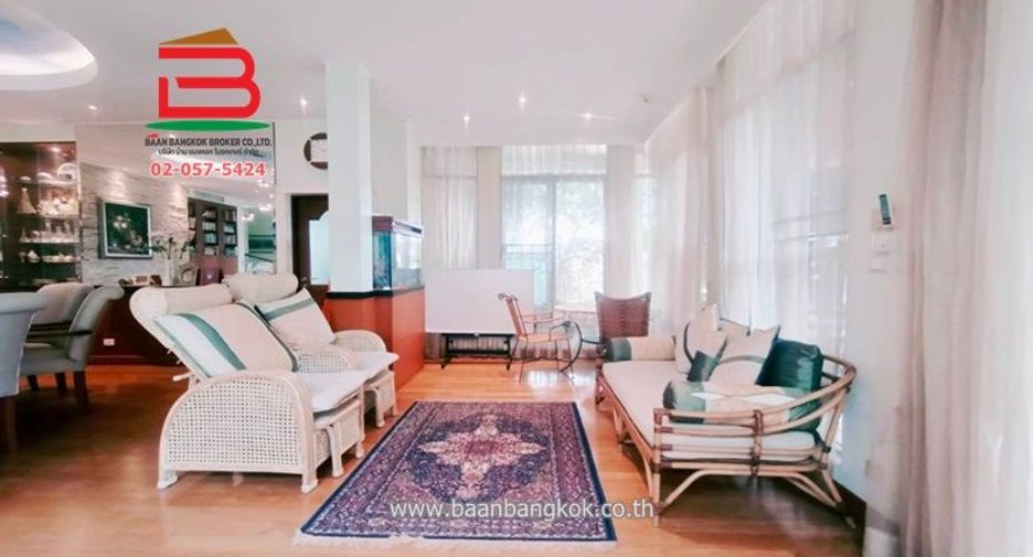 For sale 4 bed house in Lam Luk Ka, Pathum Thani