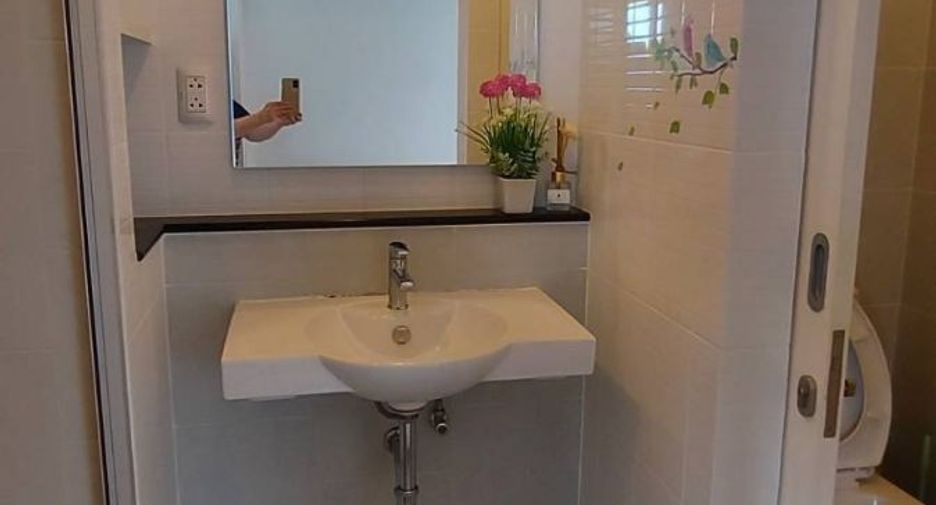 For rent 2 bedrooms condo in Mueang Chiang Mai, Chiang Mai