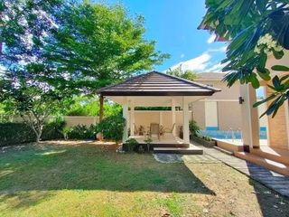 Casa en alquiler y en venta de 4 habitaciones en Mueang Chiang Mai, Chiang Mai