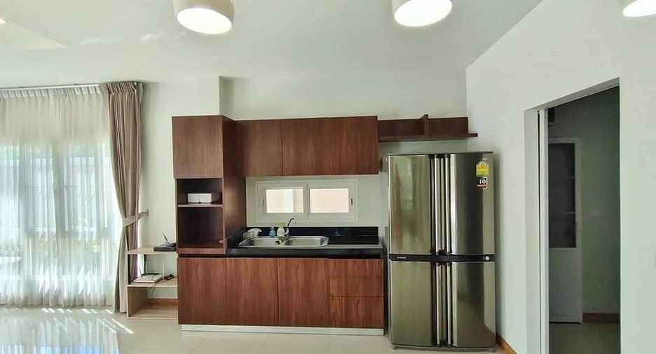 For rent and for sale 4 bedrooms house in Mueang Chiang Mai, Chiang Mai