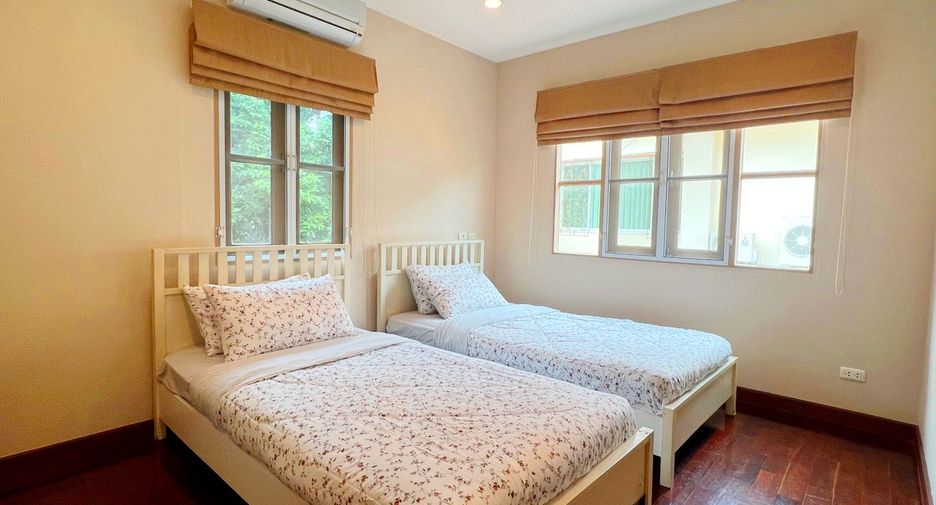 For rent 3 bedrooms house in Mueang Chiang Mai, Chiang Mai
