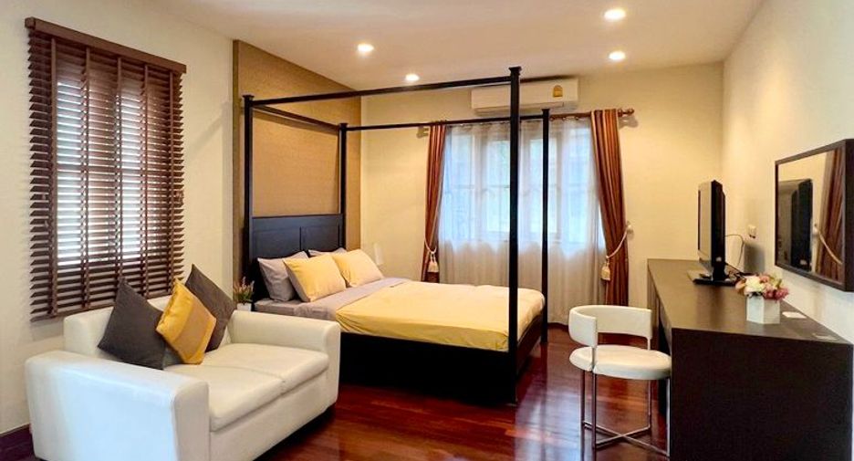 For rent 3 bedrooms house in Mueang Chiang Mai, Chiang Mai