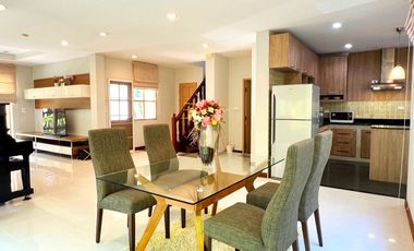 For rent 3 bedrooms house in Mueang Chiang Mai, Chiang Mai