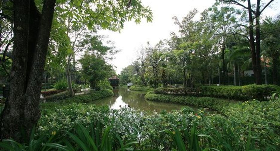 For rent 3 bedrooms house in Mueang Chiang Mai, Chiang Mai