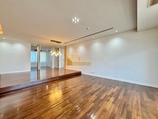 For rent 3 ベッドルーム condo in Bang Rak, Bangkok