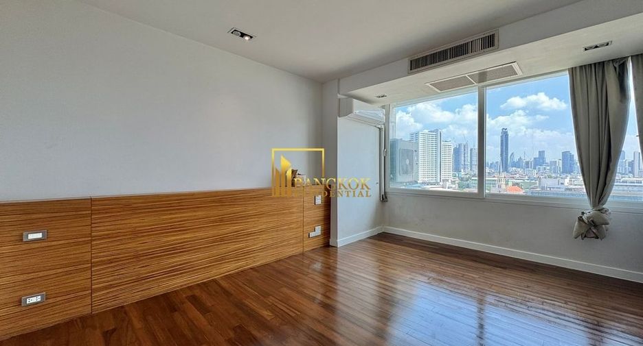 For rent 3 ベッドルーム condo in Bang Rak, Bangkok