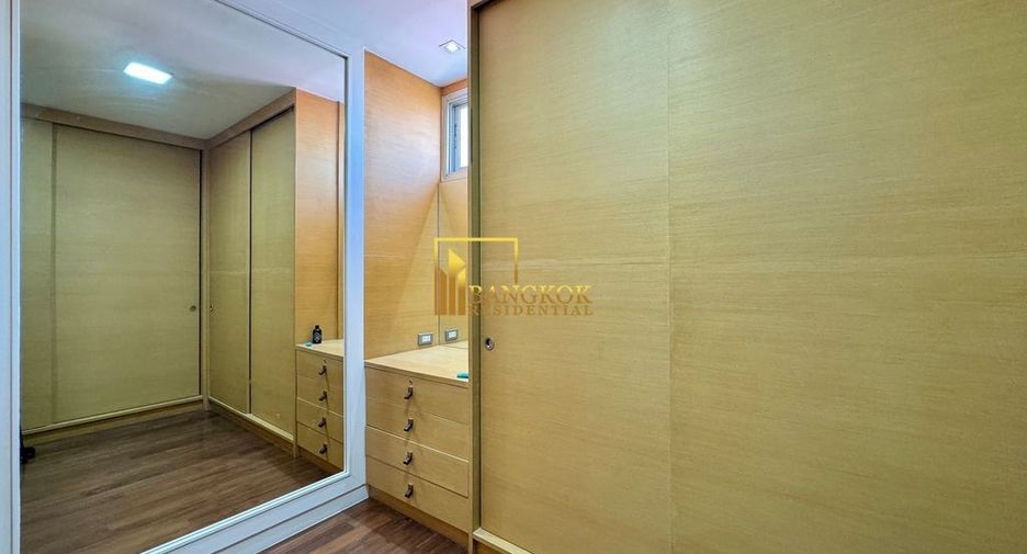 For rent 3 ベッドルーム condo in Bang Rak, Bangkok