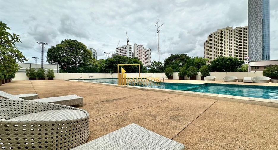 For rent 3 ベッドルーム condo in Bang Rak, Bangkok