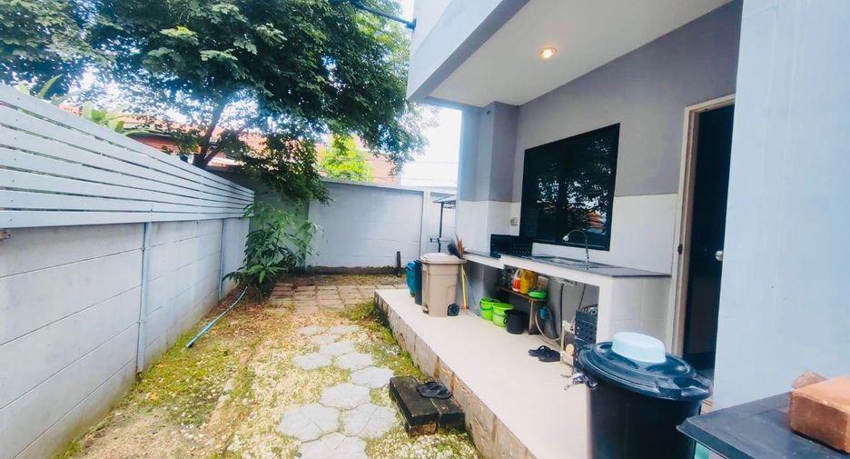 Haus zum Kauf mit 4 Zimmer in Khlong Luang, Pathum Thani