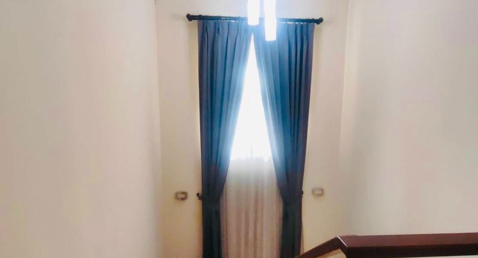 Haus zum Kauf mit 4 Zimmer in Khlong Luang, Pathum Thani