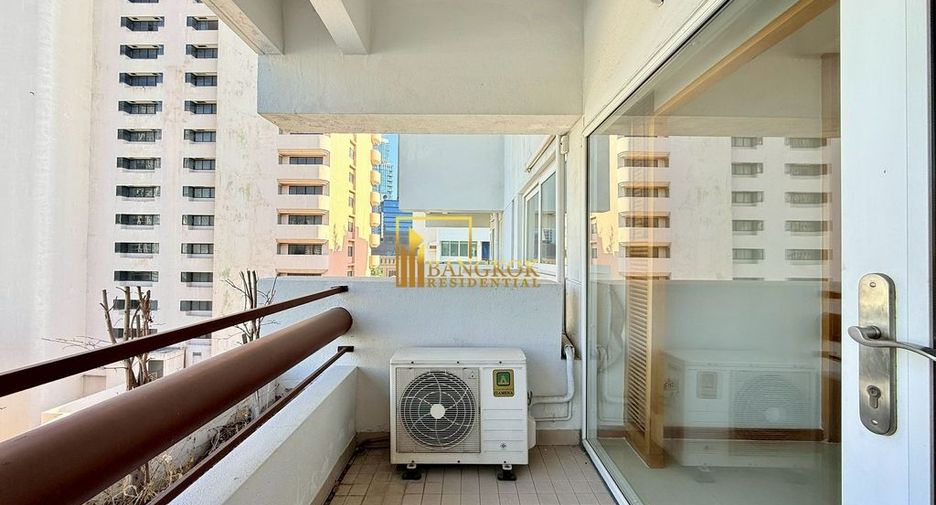 For rent 3 ベッドルーム apartment in Sathon, Bangkok
