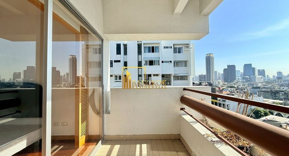 For rent 3 ベッドルーム apartment in Sathon, Bangkok