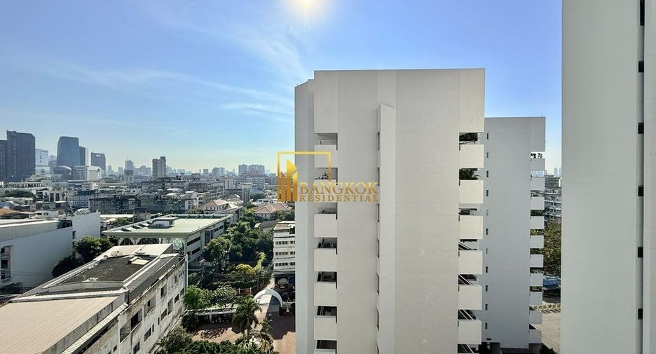 For rent 3 ベッドルーム apartment in Sathon, Bangkok