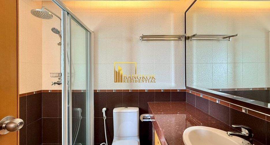 For rent 3 ベッドルーム apartment in Sathon, Bangkok
