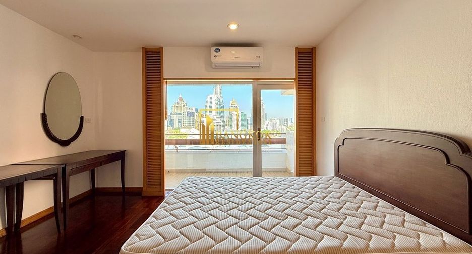 For rent 3 ベッドルーム apartment in Sathon, Bangkok