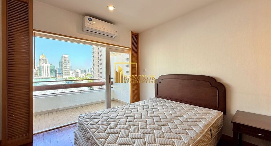 For rent 3 ベッドルーム apartment in Sathon, Bangkok