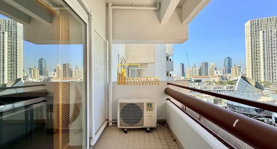 For rent 3 ベッドルーム apartment in Sathon, Bangkok