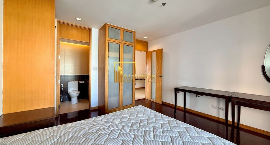 For rent 3 ベッドルーム apartment in Sathon, Bangkok