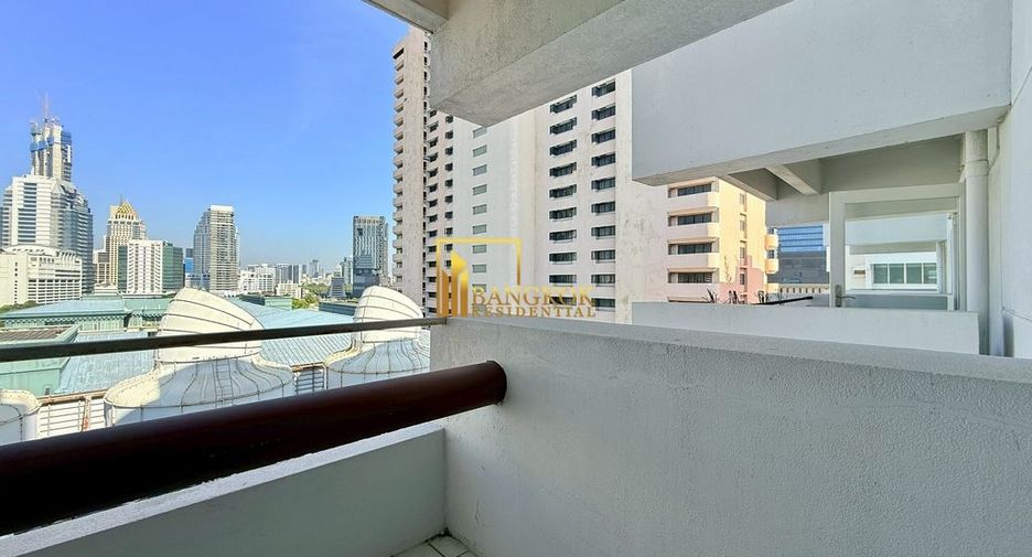 For rent 3 ベッドルーム apartment in Sathon, Bangkok