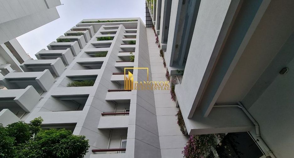 For rent 3 ベッドルーム apartment in Sathon, Bangkok