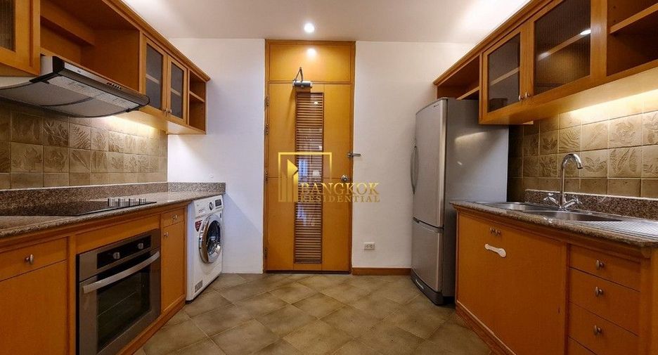 For rent 2 ベッドルーム apartment in Sathon, Bangkok