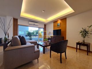 For rent 3 ベッドルーム apartment in Sathon, Bangkok