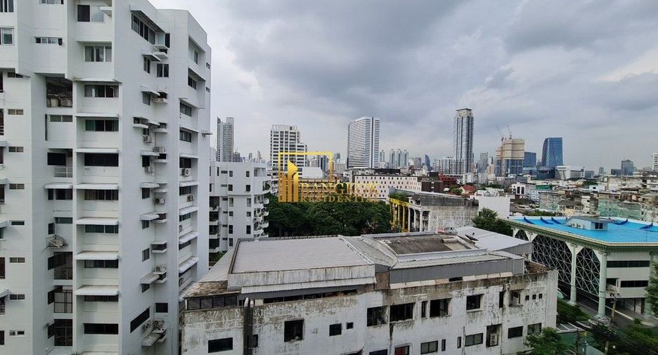 For rent 3 ベッドルーム apartment in Sathon, Bangkok