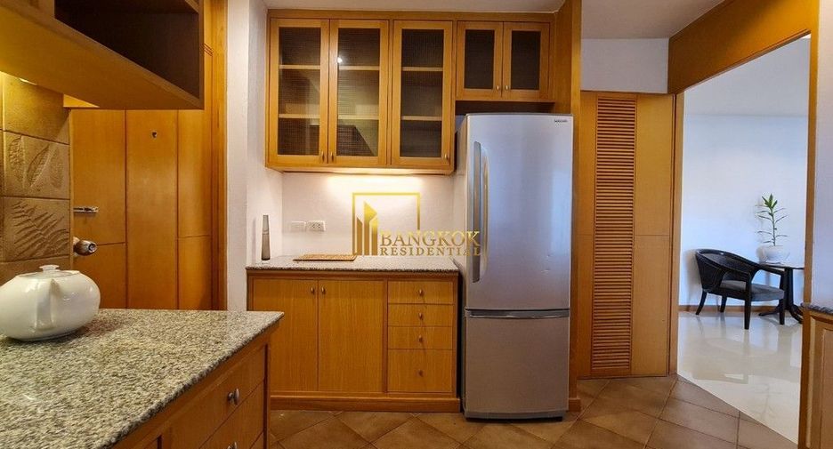 For rent 3 ベッドルーム condo in Sathon, Bangkok