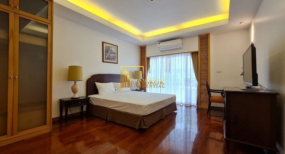 For rent 3 ベッドルーム condo in Sathon, Bangkok