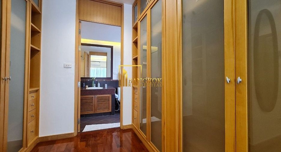 For rent 3 ベッドルーム condo in Sathon, Bangkok