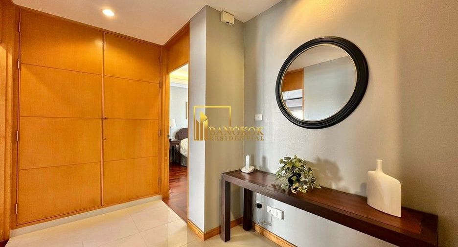 For rent 3 ベッドルーム condo in Sathon, Bangkok