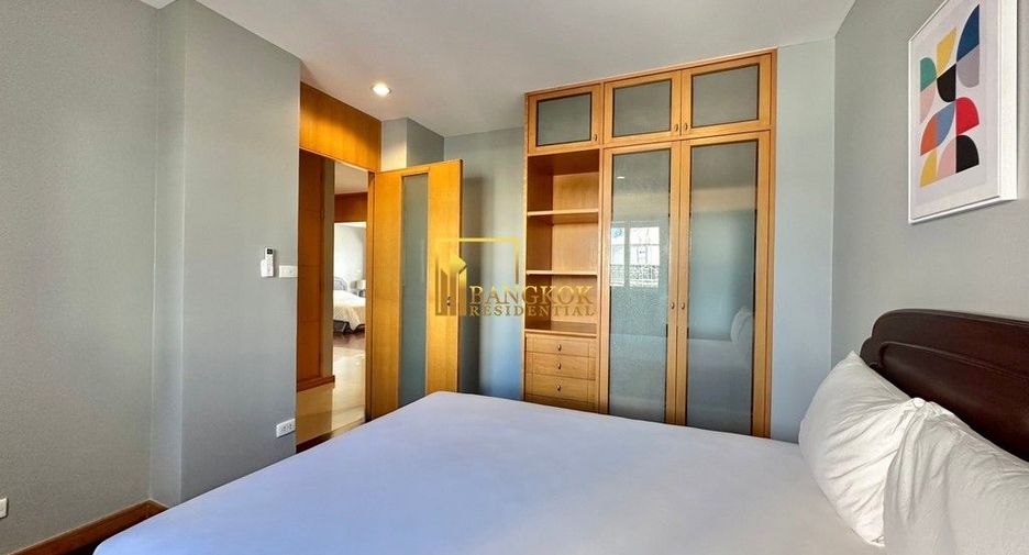 For rent 3 ベッドルーム condo in Sathon, Bangkok