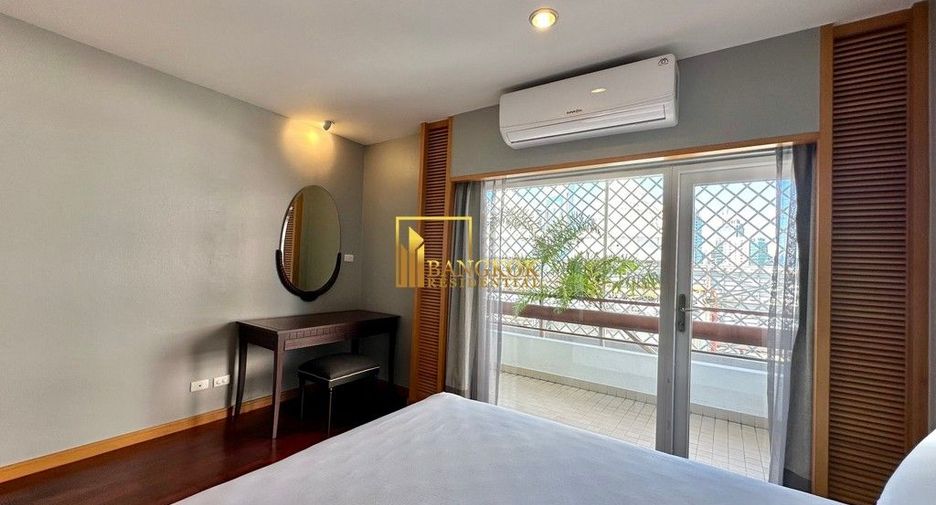 For rent 3 ベッドルーム condo in Sathon, Bangkok
