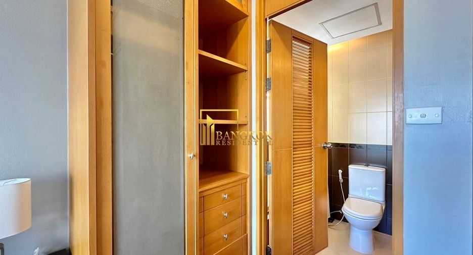 For rent 3 ベッドルーム condo in Sathon, Bangkok
