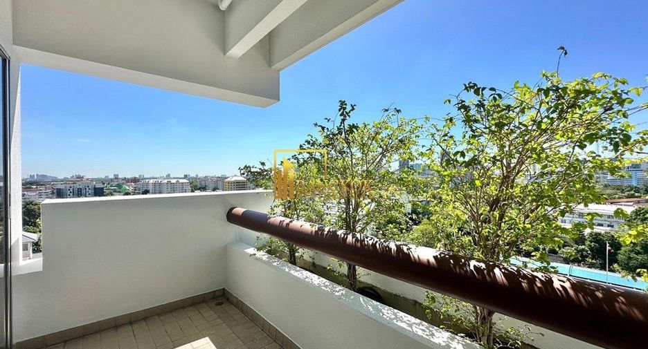 For rent 3 ベッドルーム apartment in Sathon, Bangkok