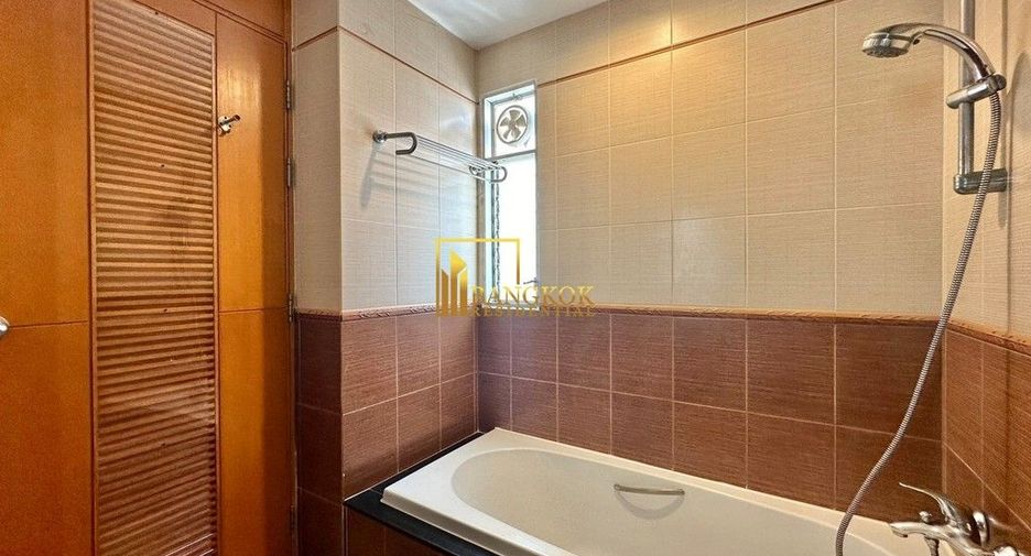 For rent 3 ベッドルーム apartment in Sathon, Bangkok