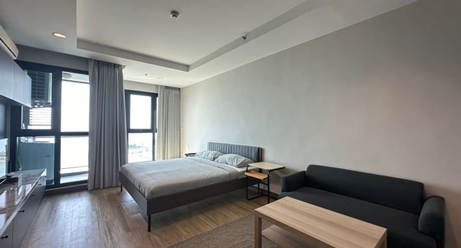 À vendre 11 chambres condo à Si Racha, Chonburi